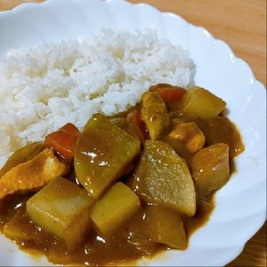 手間暇かければ絶品！圧力鍋で親鶏のヘルシーカレー